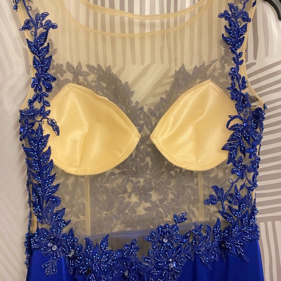 Royal Blue prom dress - Picture 5 of 7